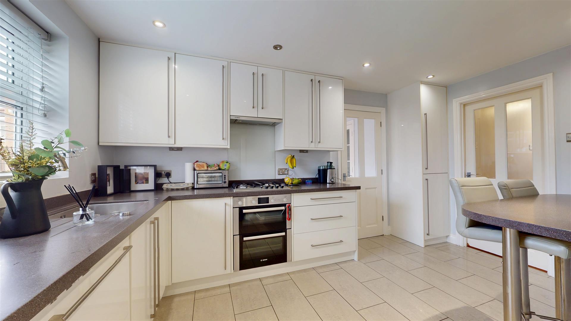 Leary Crescent, Newport Pagnell